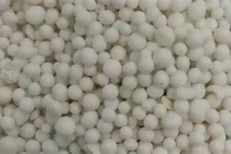 菜地常用的氮化肥有哪几种？各有什么特性？