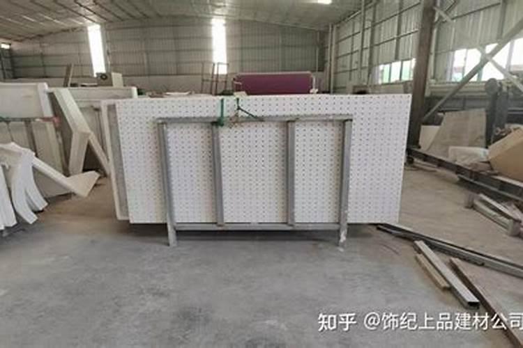 兰花喷什么叶面肥最好(兰花叶面肥喷施注意事项)