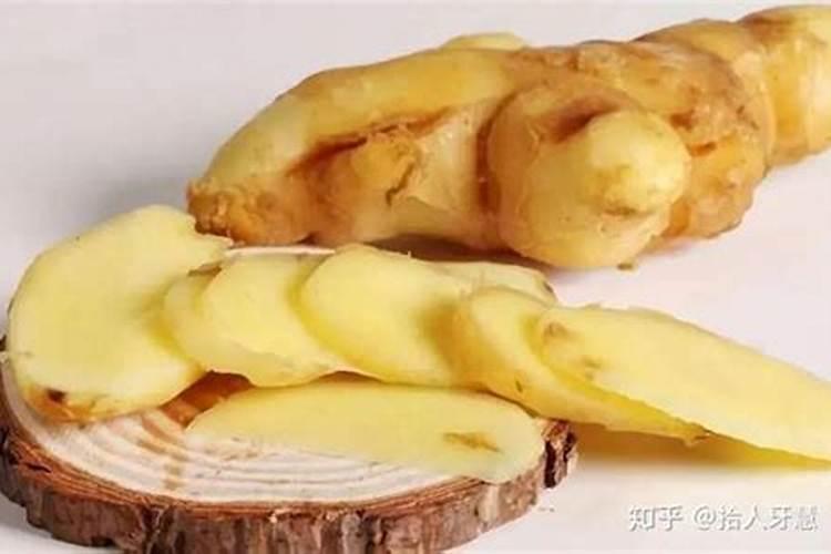 大姜种植后头两次浇水应怎么冲施肥料？