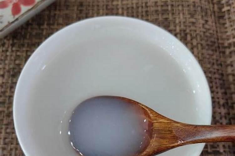 给花浇淘米水等于是施氮肥吗？