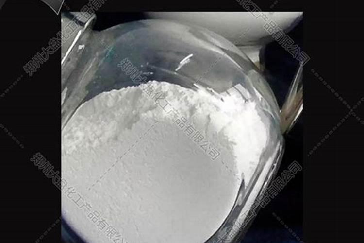 幼鸟吃完后拉的白色囊是什么成分？
