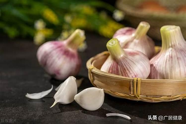 大蒜打完蒜苔喷施叶面肥对大蒜有好处吗？