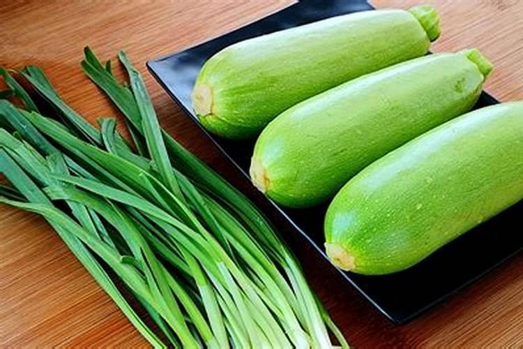 大棚西葫芦压蔓裁培 西葫芦养殖方法总结