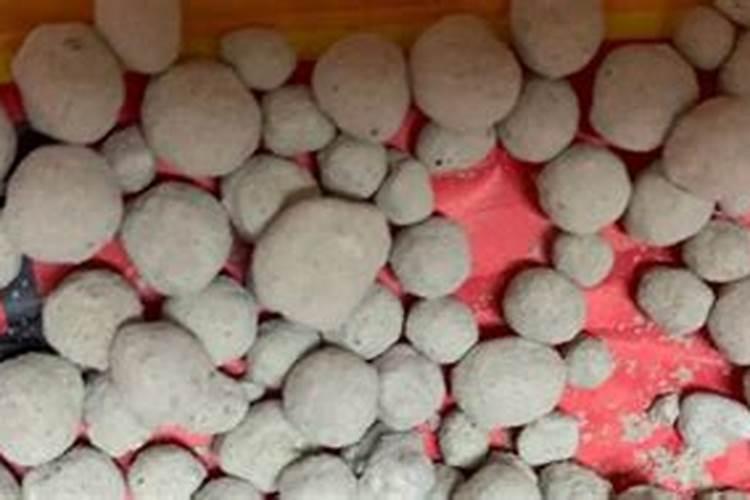 种谷子用二铵好,还是复合肥好些？