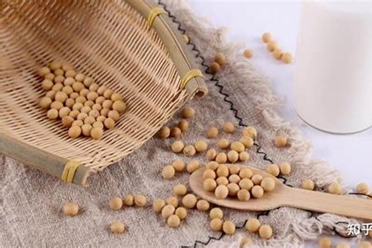 黄豆当肥料施在葡萄秧有什么好处