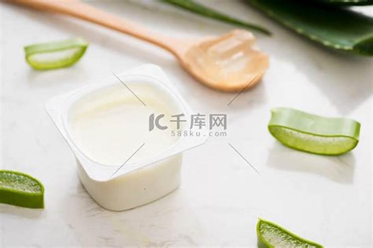 酸奶浇吊兰,绿萝文竹吗？