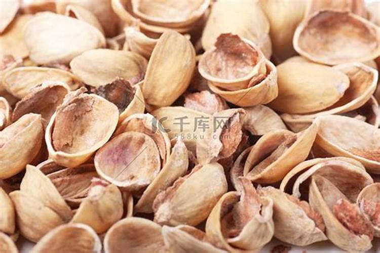 我养的花没有肥料施肥,用什么可以代替？