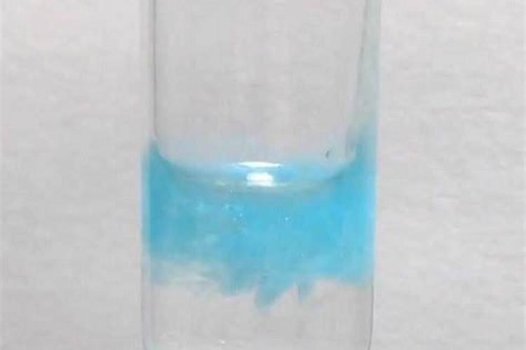 叶面肥和杀菌剂是否可以混用？