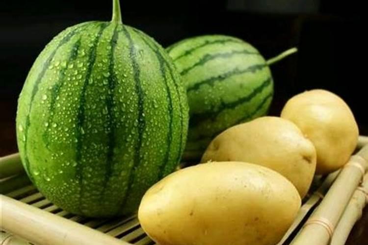 土豆叶面肥在什么时候喷