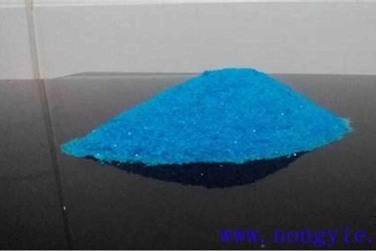 什么叶面肥可以叶片增厚;什么叶面肥可以生根