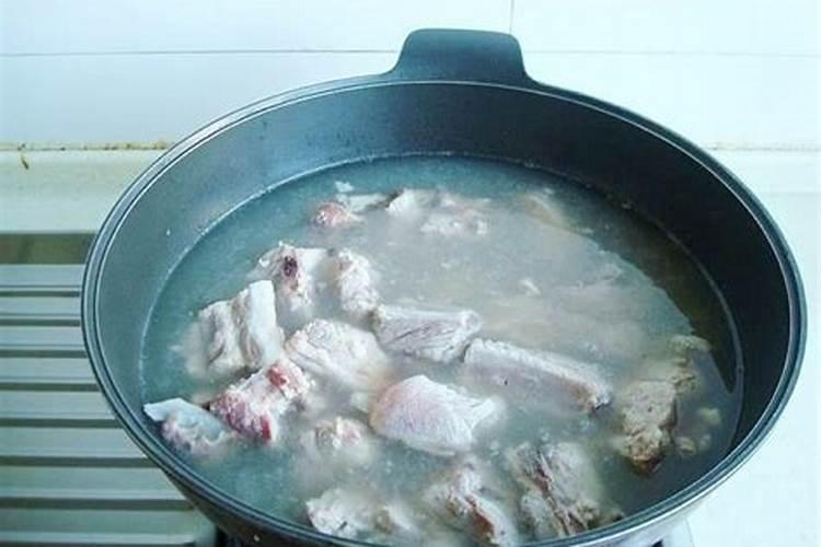 没想到这么多养花的好东西,全让我当垃圾扔了