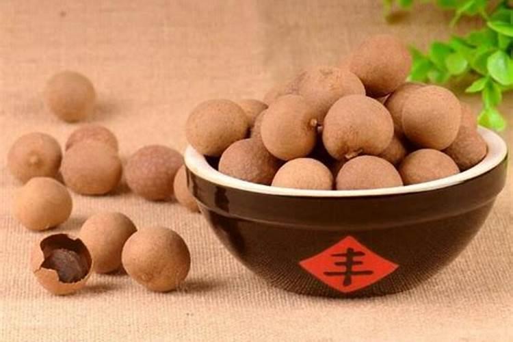 茄子浇尿素的正确方法
