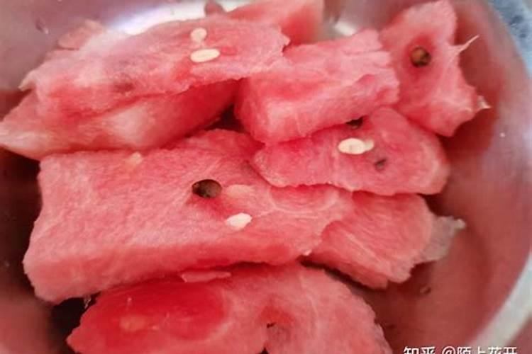 西瓜喷醋有什么作用