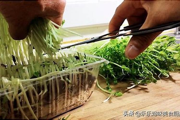 请问豌豆应该怎么追肥比较好？
