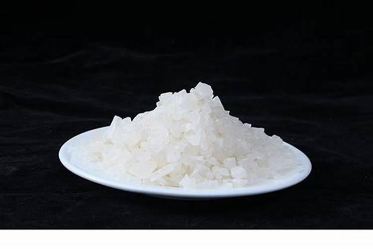 怎样使绣球花变颜色？