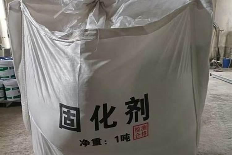 栽桃树要不要打泥浆？