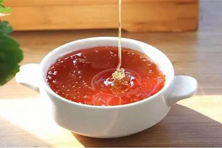 让玉米秸秆粗壮喷施什么叶面肥？