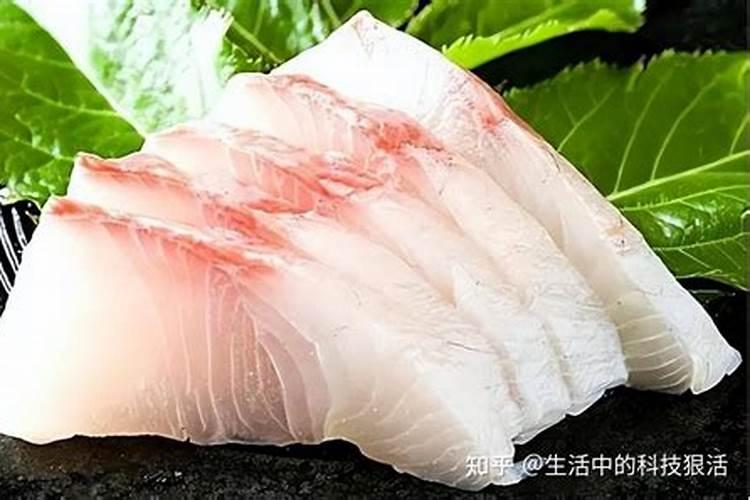鱼饲料蛋白30与32的区别