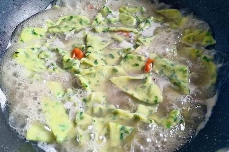 一斤白醋浇韭菜的方法