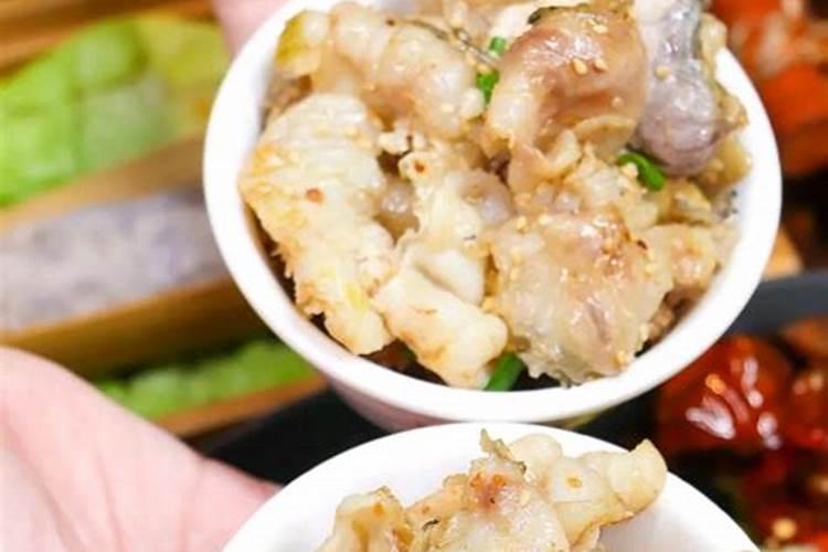 大丰收鱼庄脆鱼怎么做？为什么鱼会那么脆,用什么材料绊搅的？