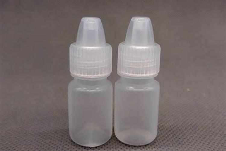 马铃薯用磷酸二氢钾喷雾每亩用多少？