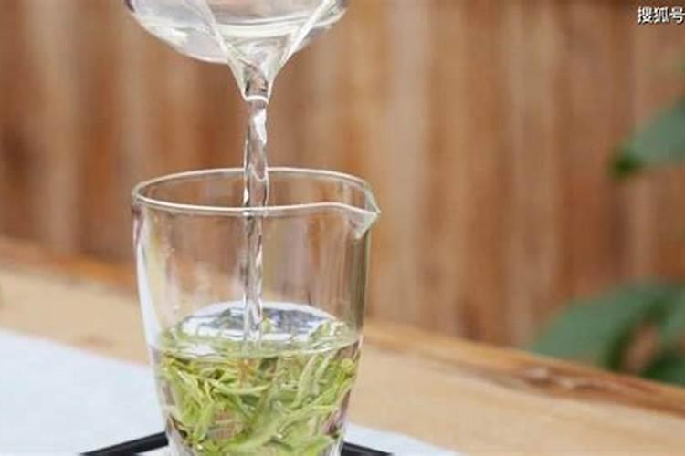 茶叶水可以浇花儿吗？