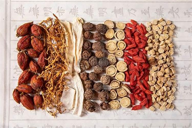 杜仲的功效与作用及禁忌是什么？