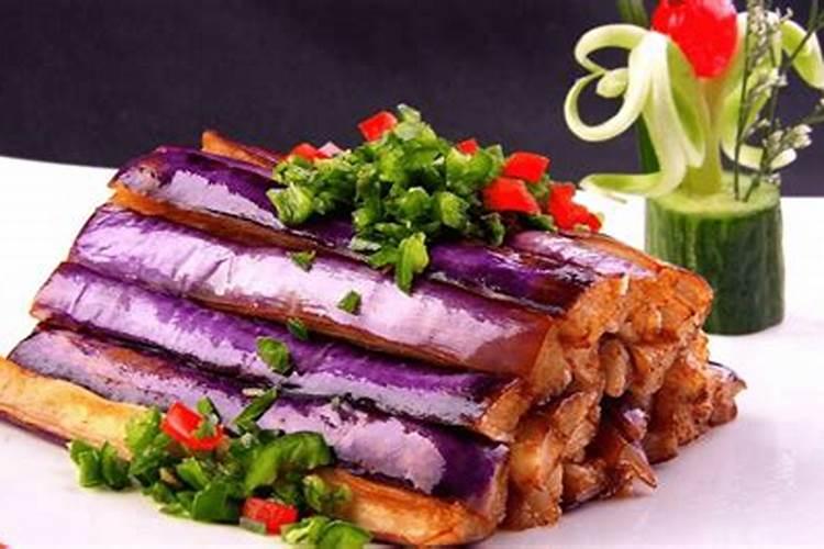 你好老师,种植茄子怎么施肥浇水？