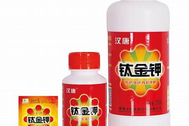 小麦灌浆期喷施什么叶面肥好