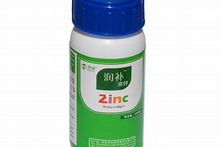 颗粒尿素能和锌肥溶液混用吗？怎么配比。