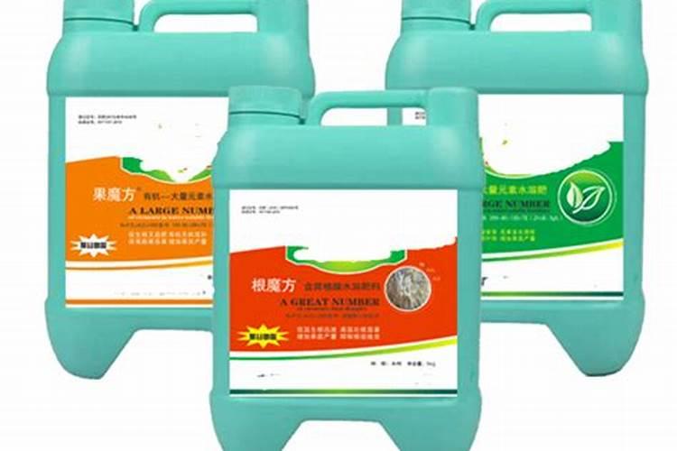 葡萄树什么时候可以用液体氮肥？