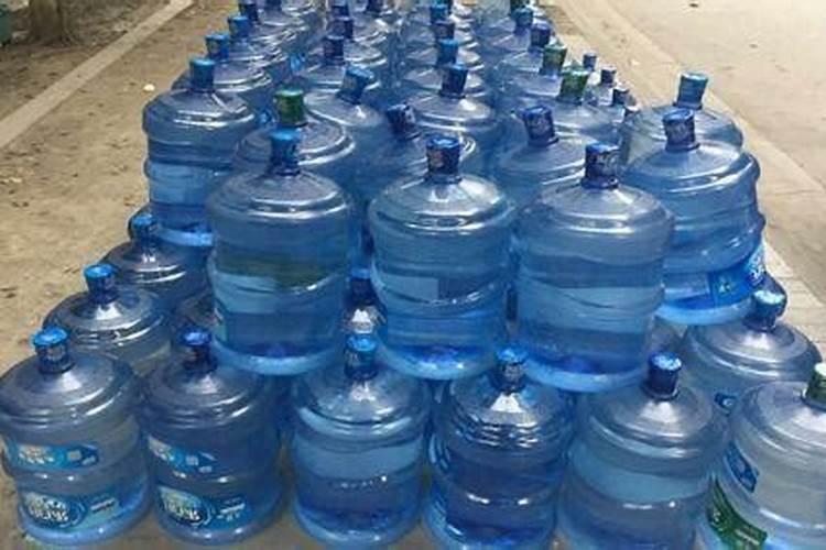 1斤水溶肥兑多少水