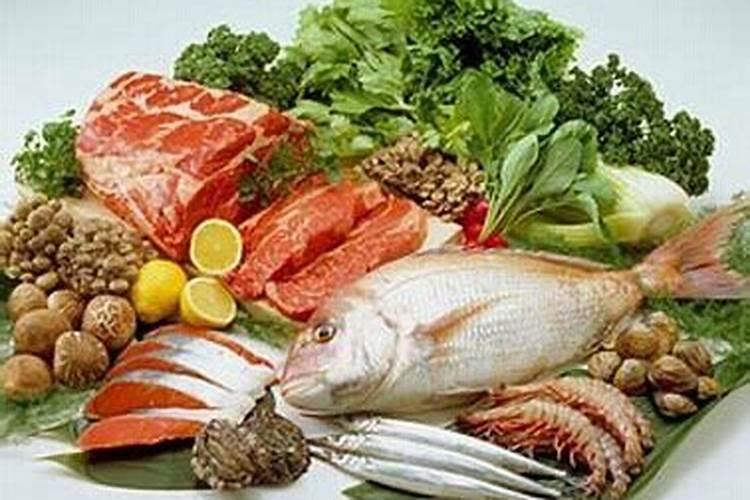 鱼饲料蛋白30与32的区别