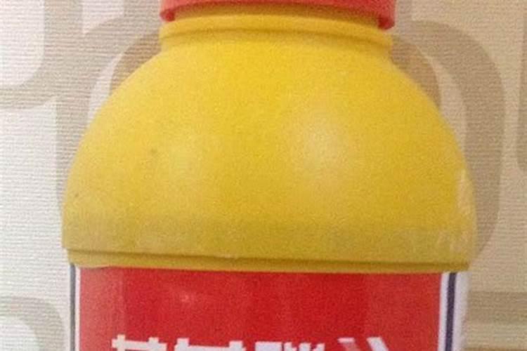 丨斤装的草甘磷百分之三十放多少盖子？