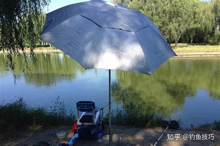 鱼塘水发黑怎么才能让水变清