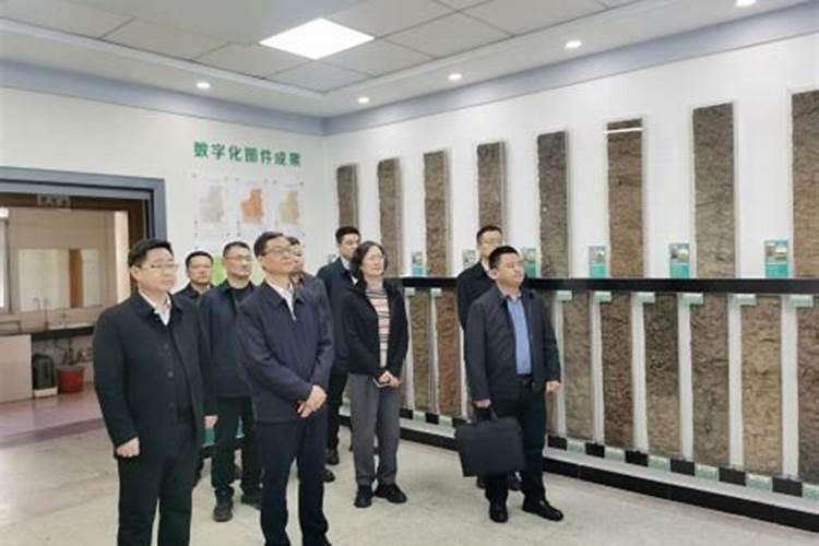 全国农业技术推广服务中心党委书记、副主任张晔一行莅临托普云农考察调...
