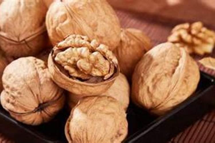 核桃仁怎样做花肥不臭
