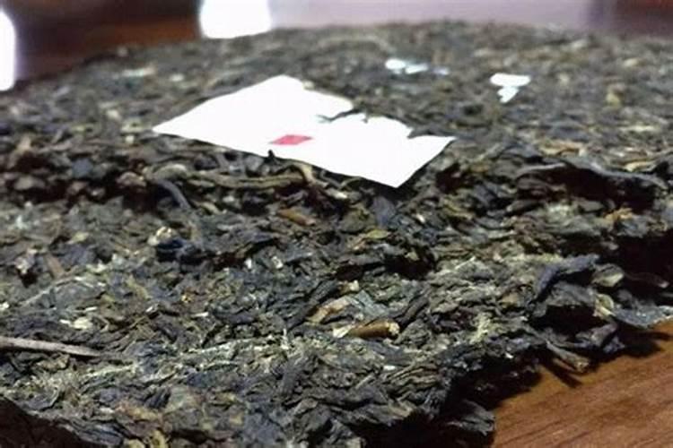 叶面肥加芸苔素可以喷茶叶吗？