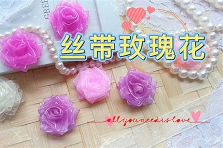 叶面肥什么时间喷好啊？