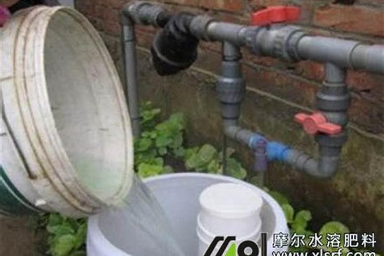 1斤水溶肥兑多少水