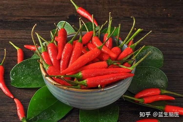 辣椒什么时候用尿素
