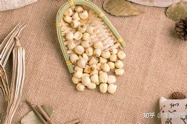 莲子要施什么肥结得更多