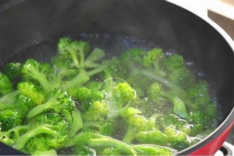 面对西兰花出现黄化米粒的情况该怎么做