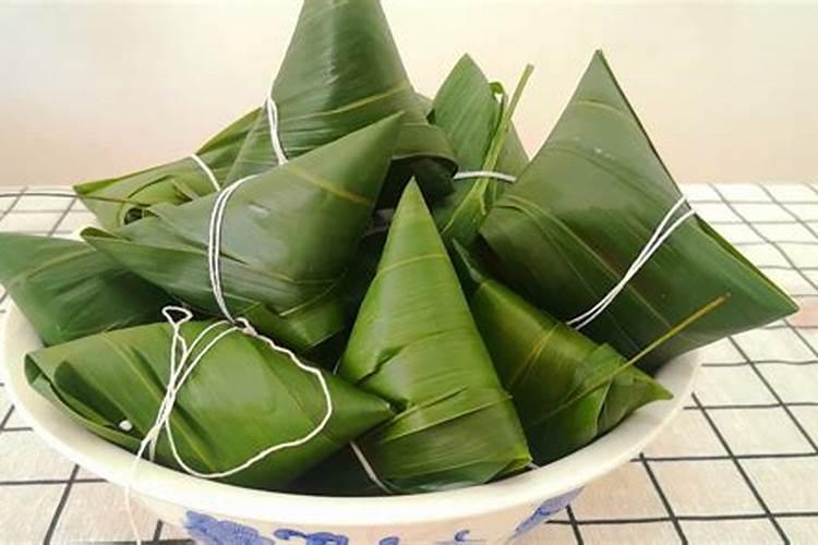 大棚桃树在膨大期可以施黄腐酸钾吗？