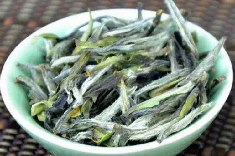 白茶打农药吗