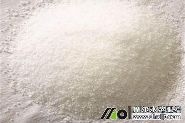 三个5公斤冲施肥水配多少斤