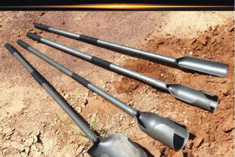 在如今还在种地的农村人家,每家都用的农具都有哪些？