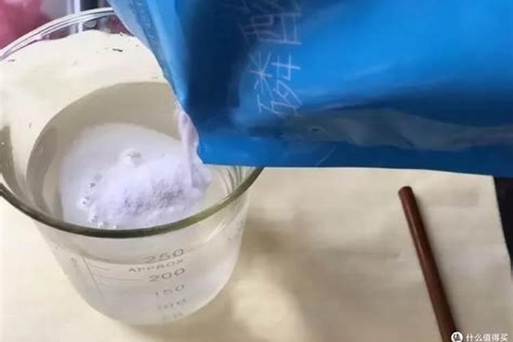 给月季和栀子花咋样施磷酸二氢钾肥