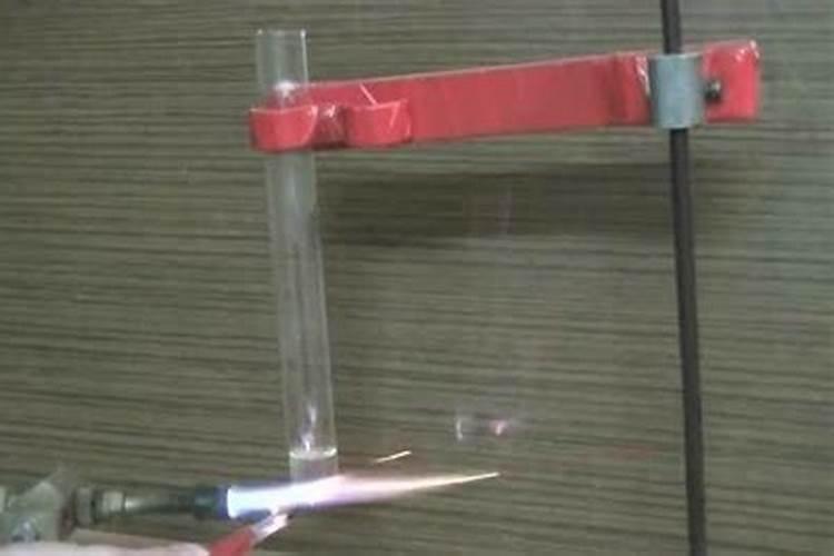 玉米肥料烧根后有哪些表现