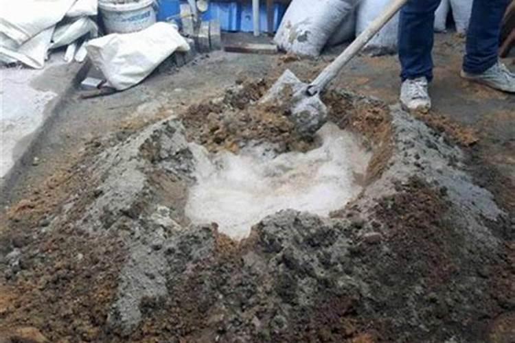 施肥多久下雨才有效 肥料会被雨水冲走吗
